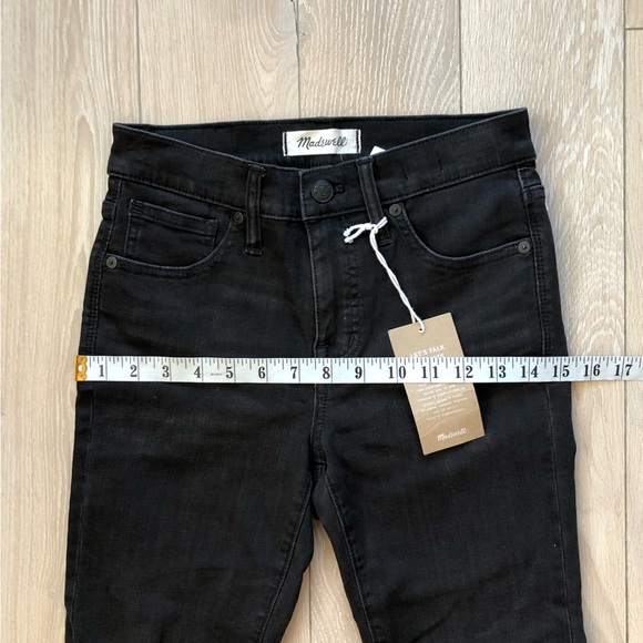 NWT Madewell Women's Black 9”High-Rise Skinny Frayed Jeans SIZE 26S Stretch - Picture 4 of 14